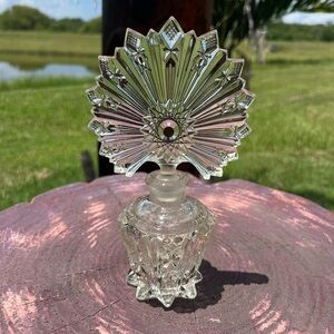 Vintage Clear Perfume Bottle Large Sunburst Stopper Vanity